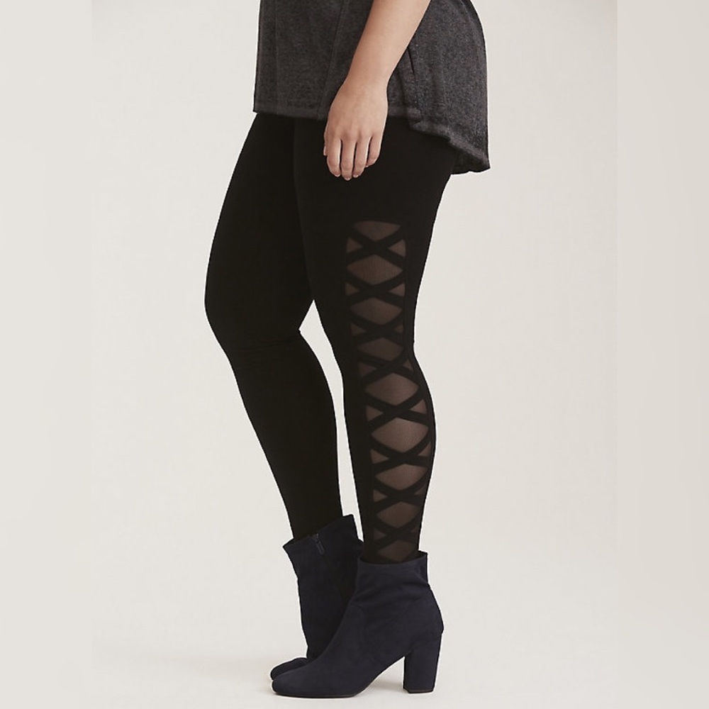 Torrid Premium Lattice Mesh Insert Leggings